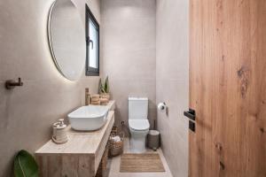 Pamboo TerraVine House by Nomads