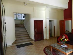Apartament 210
