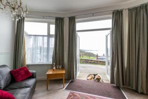 3 Bed in Torquay oc-oddico