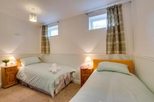 3 Bed in Torquay oc-oddico