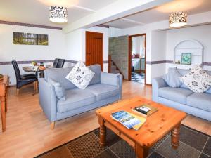 2 Bed in Godshill oc-ic078