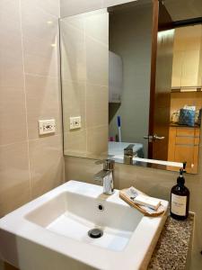 Japandi Haven with Uptown Mall Fountain View One Uptown BGC