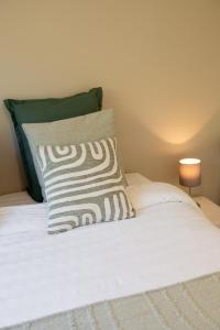 Magnifique appartement vue mer piscine