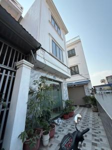 Full house for foreigners for rent