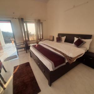 Apple Hilltop Homestay