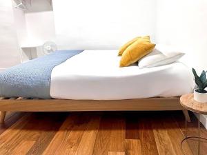 WeHost - MALONAT - Urban Cocoon # Old Town & Beaches