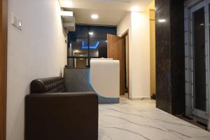 HOTEL RV PARK Inn MOGAPPAIR