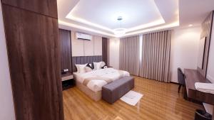 MidTown Majestic Garden Resort