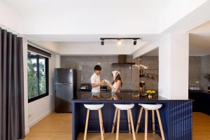 Zenzio Glass Pool Villa - Chiangmai