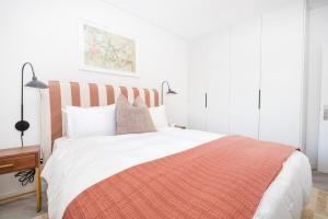 216 Paarl Lux 1 Bdrm Apt with Parking and AC