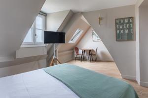 Charming Parisian studio in Bastille Marais