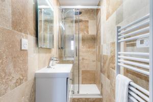 Charming Parisian studio in Bastille Marais