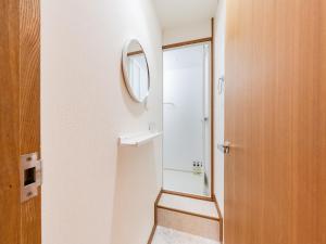Akasaka 4min walk, 3min to Roppongi ,10min to Shibuya , King Bed, Switch ,Free Wi-Fi , PocketWi-Fi
