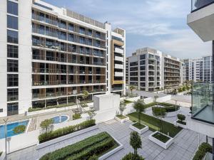 Livin Holidays - Studio - Azizi Lovely Studio