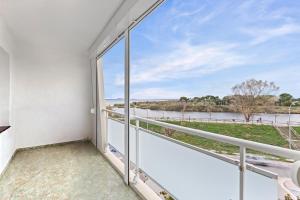 Apartamento Delta Muga con Vistas al Mar