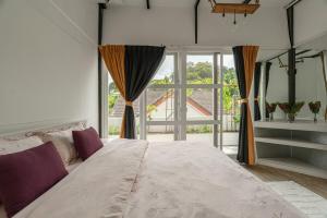 The Garden Escape Villa, Private Tropical Hideaway