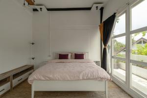 The Garden Escape Villa, Private Tropical Hideaway