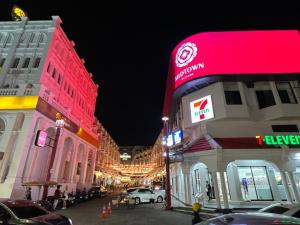 Queen On Street 2009