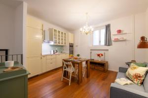 Marcona, 1 - Quiet Milanese apartment