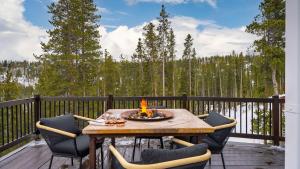 Skate Bowl Climbing Wall Arcade Breckenridge Adventure Chalet by AvantStay