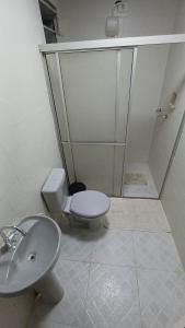 Quitinete para 2 pessoas na Rua Beco Natal