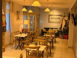 Hotel de La Comédie - Place De La Comédie-indépendant