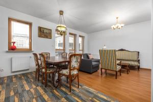 Ledóchowskiej 5A by Homeprime