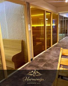 Harmonija Residence Hill 01