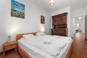 Ledóchowskiej 5A by Homeprime