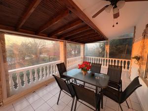 Villa Emara Mangana