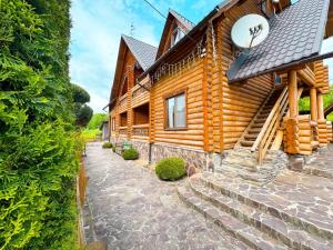 Приватна садиба Дикий Мед