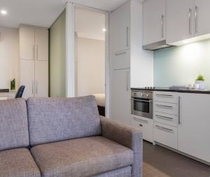 Edtrack APT - near Crown Casino