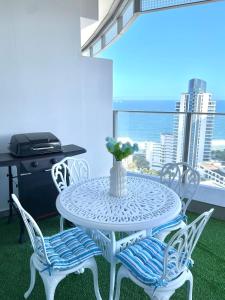 Shoreline Luxe Suite