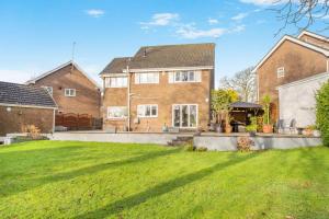 4 Bed in Bishopston oc-t34163