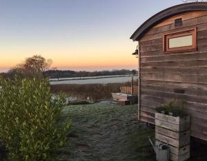 1 Bed in Masbury oc-l32718