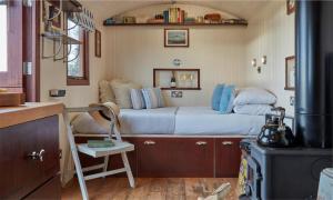 1 Bed in Masbury oc-l32718