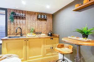 1 Bed in Holmfirth oc-c33380