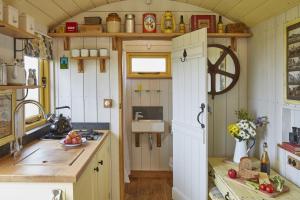 1 Bed in Masbury oc-t32717