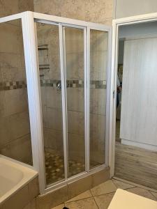 Strandsig 308, 96 beach road