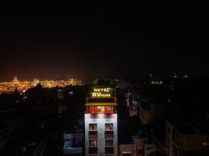 Hotel RV Golden A Few Steps from Golden Temple