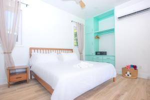 West Ends Best Kept Secret The Comfy Sloth