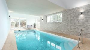 Luxury Villa Kate with pool in Zminj