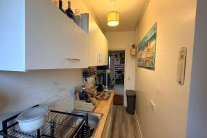 Bright apartment in the heart of the city