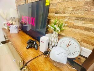 City Condo Perfect for Family & Friends