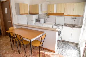 Central apartment at 250mt from the sea