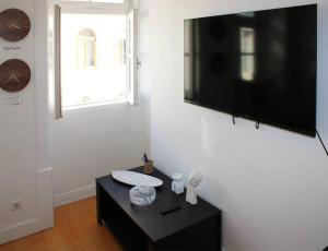 Sunday Lovers - FB - 54