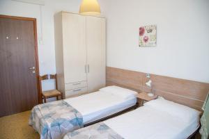 Two triple bedroom flat near the beach in Eraclea