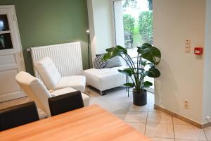 Cobreville43 - Gîte for 12 with garden and sauna