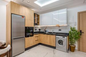 Modern Hivernage Studio Retreat Pool & central access