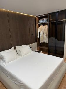 8th Floor Luxury Apartment Tirana 3